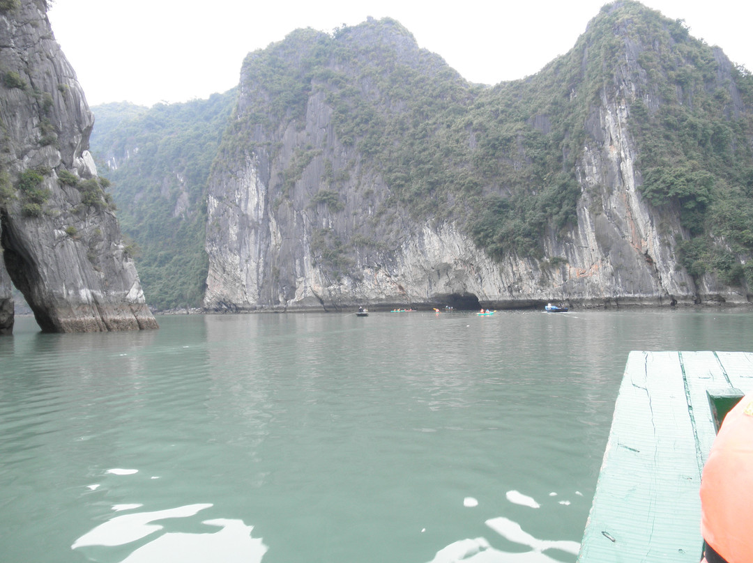 Halong Bay Tours-河内必去景点