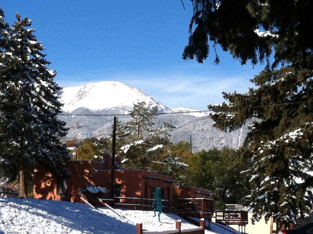 El Colorado Lodge