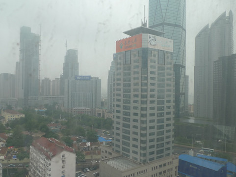 艾丽华酒店及服务公寓主图