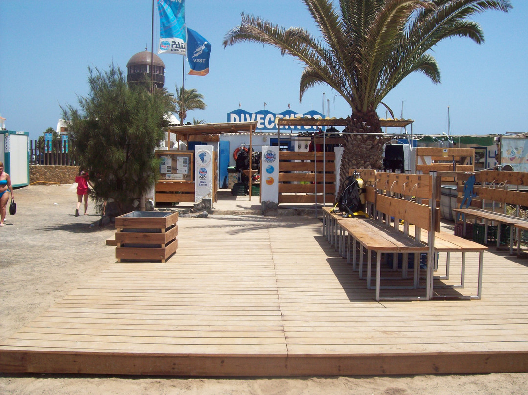 Deep Blue Diving Base-Caleta de Fuste必去景点