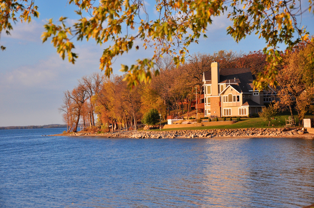 Kosh's Lake View B&B-官方