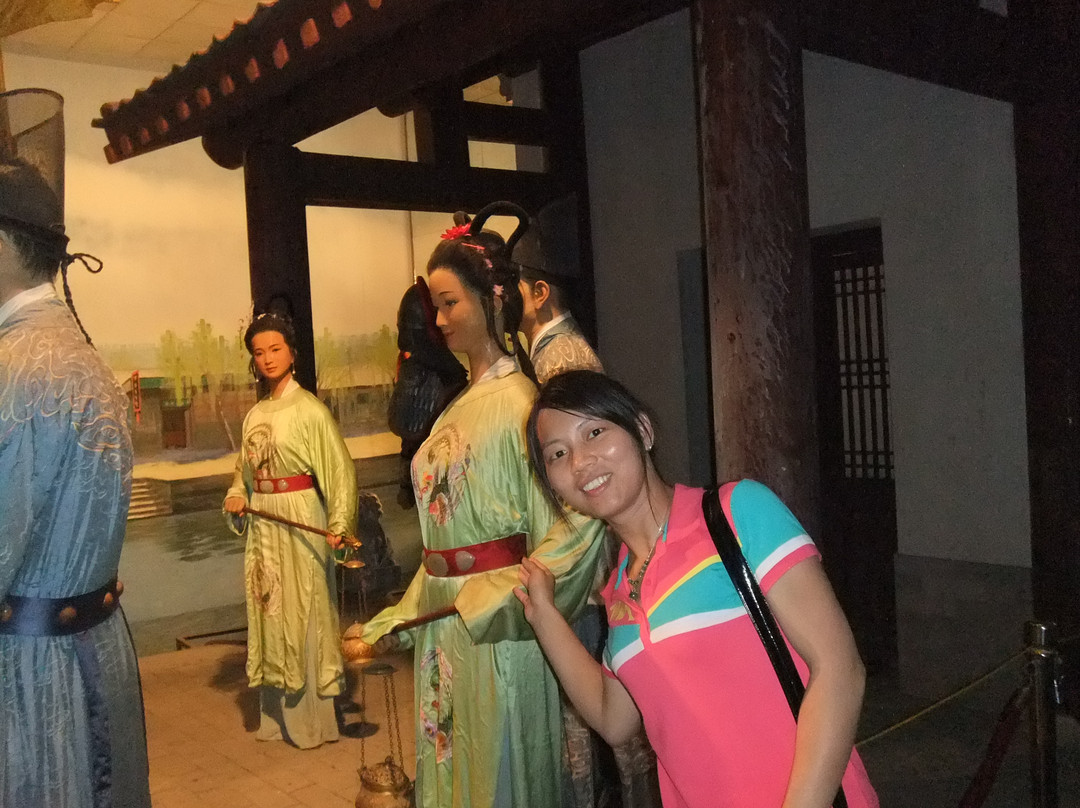 北京十三陵明皇蜡像宫-北京市必去景点