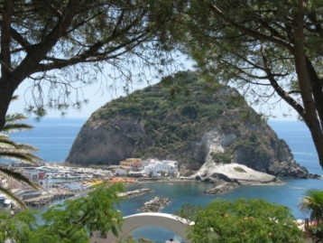 伊斯基亚阿道夫民宿