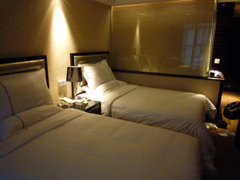 上海臻悦酒店（外滩四川北路店）主图