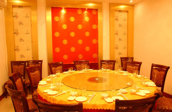 阳光大酒店主图