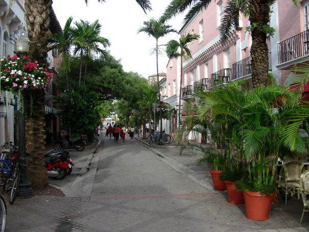 Española Way-迈阿密海滩必去景点