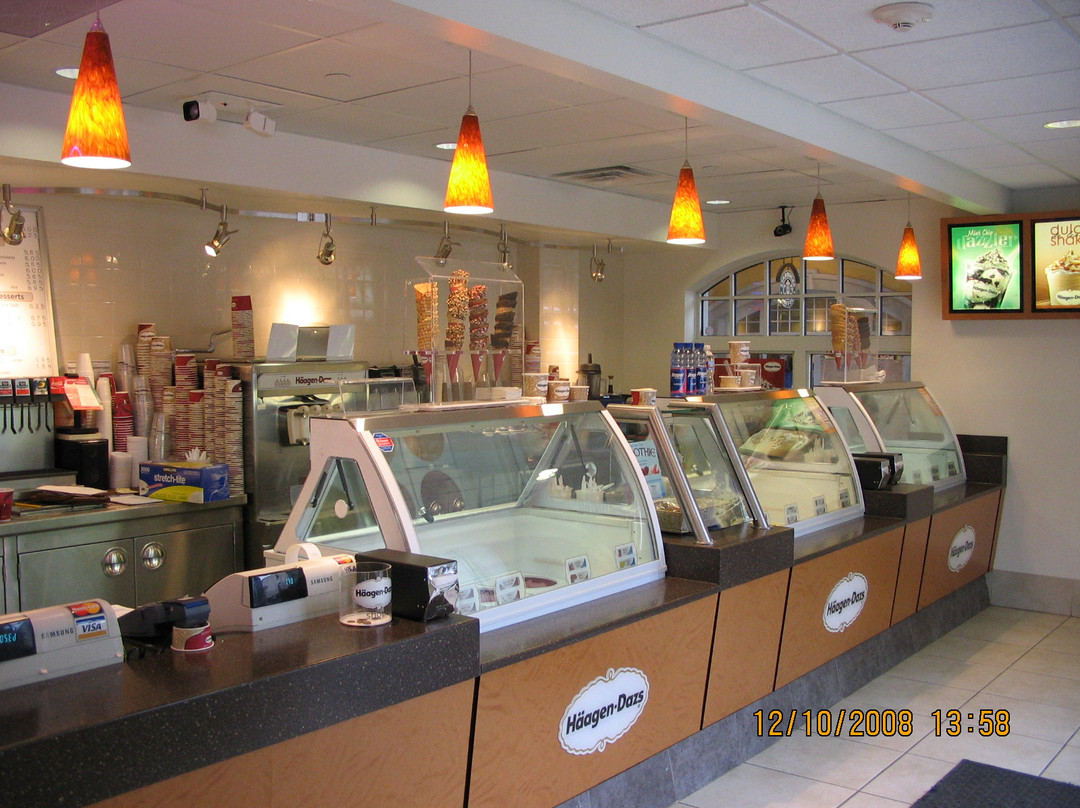 Haagen-Dazs Shop