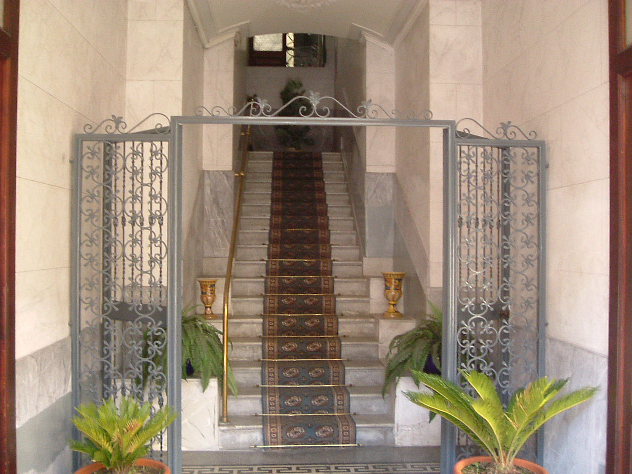 Liberty Palace-官方