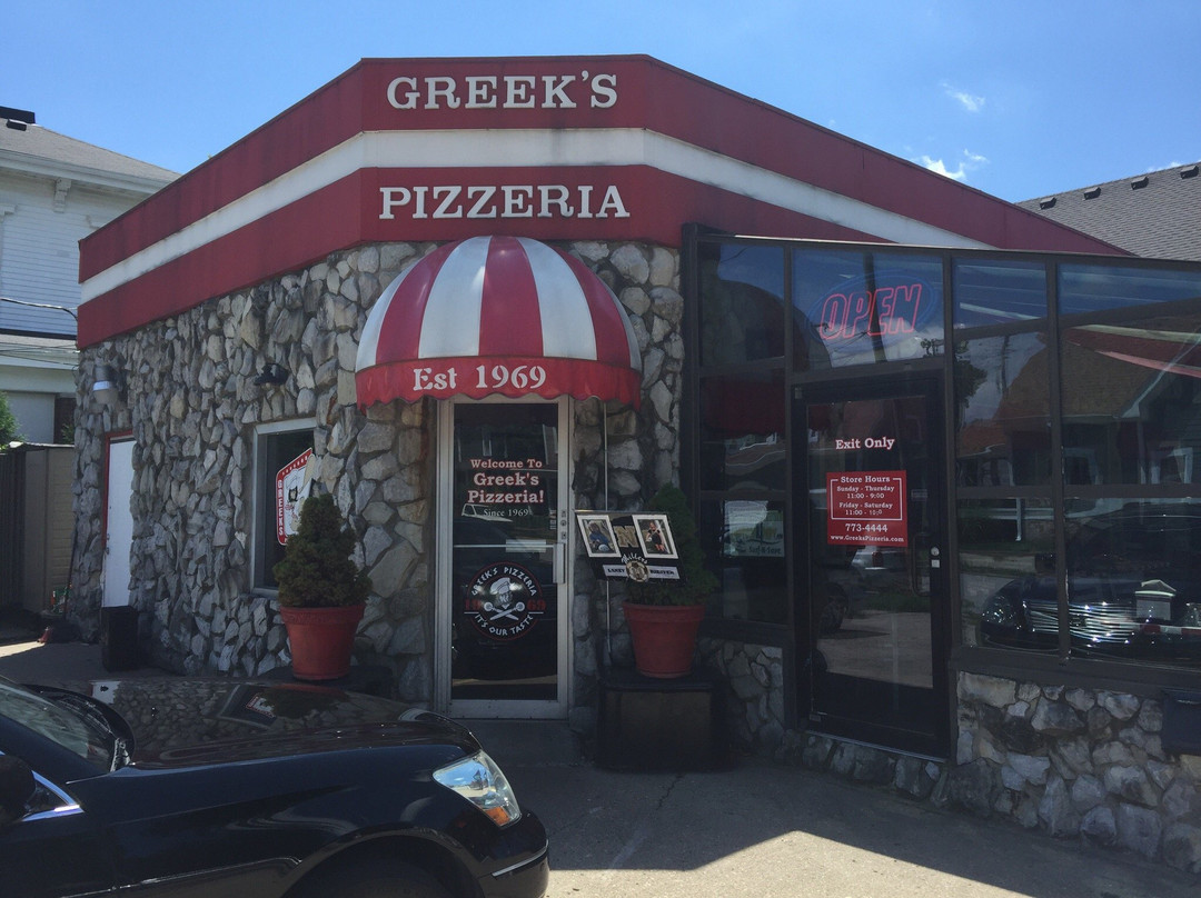 Greek's Pizzeria