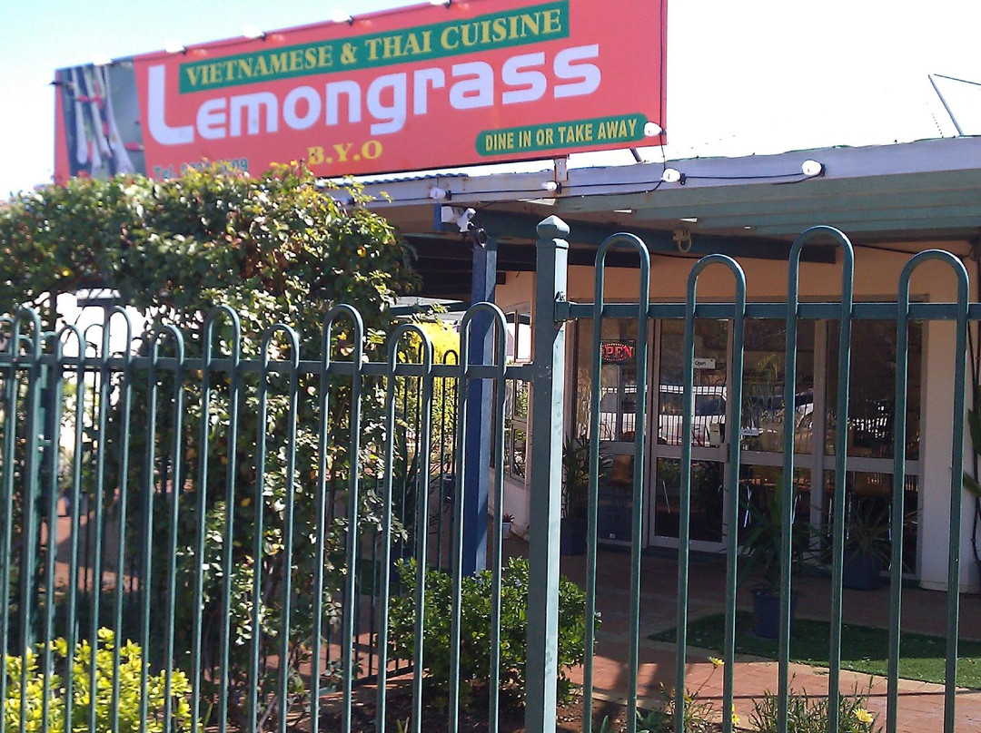 Ora Banda餐馆和美食-Lemongrass