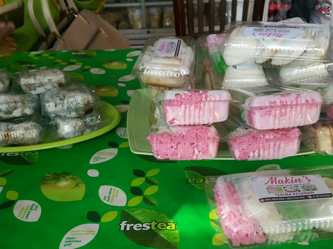 Sampang餐馆和美食-Depot Merak