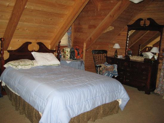 Homestead Log Cabins
