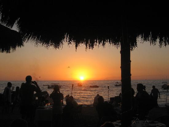 Playa de los Muertos景点图片