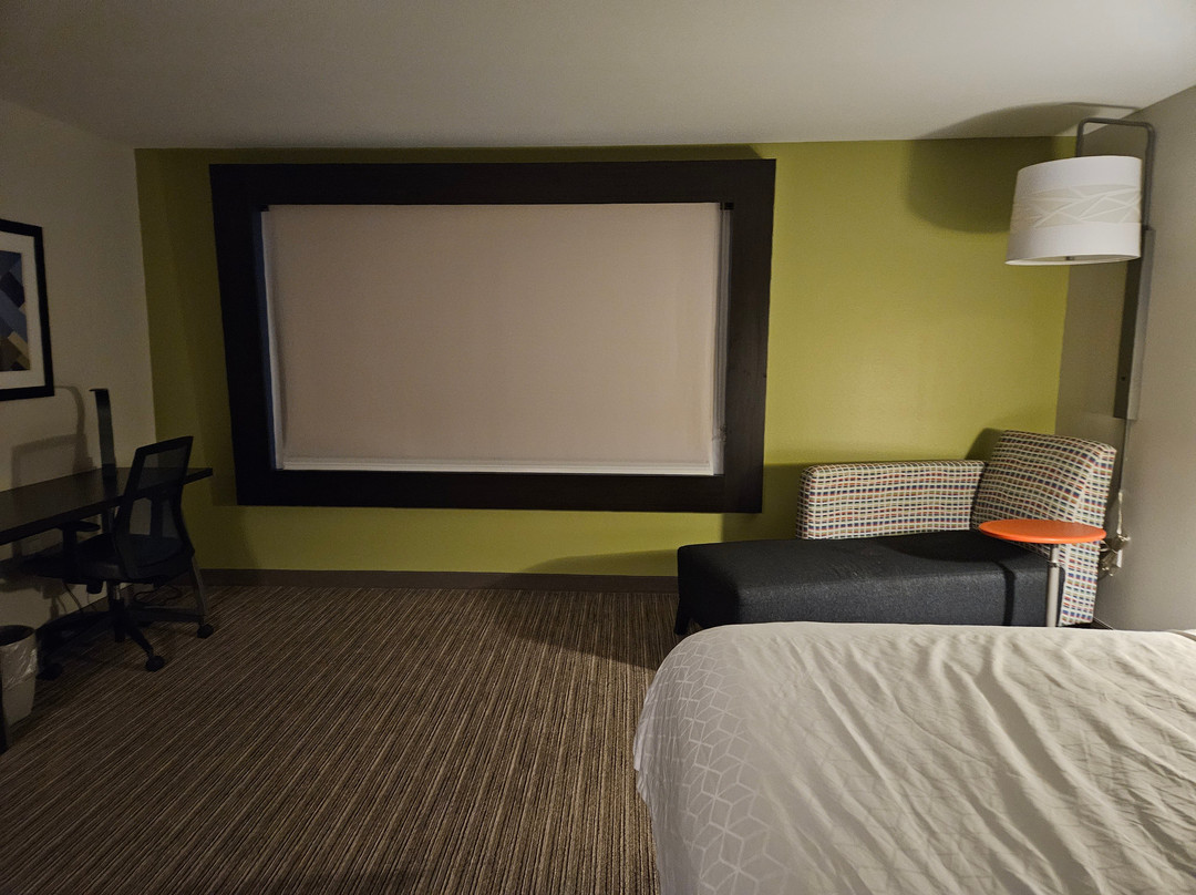 Holiday Inn Express & Suites Mount Vernon By IHG主图