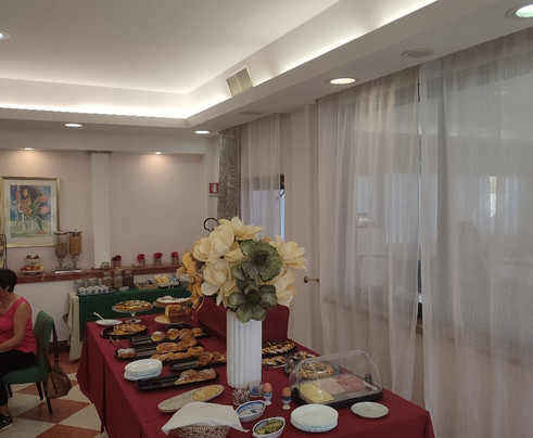 波梅齐亚总统酒店主图