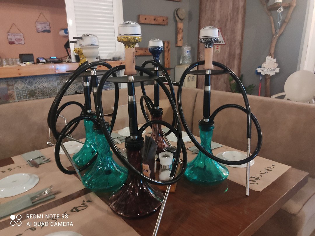 Almyra All Day Seaside Foodbar And Cocktails