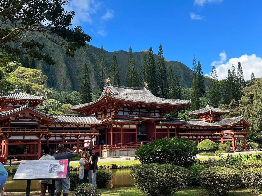 Memory Shuttle & Tours-火奴鲁鲁必去景点