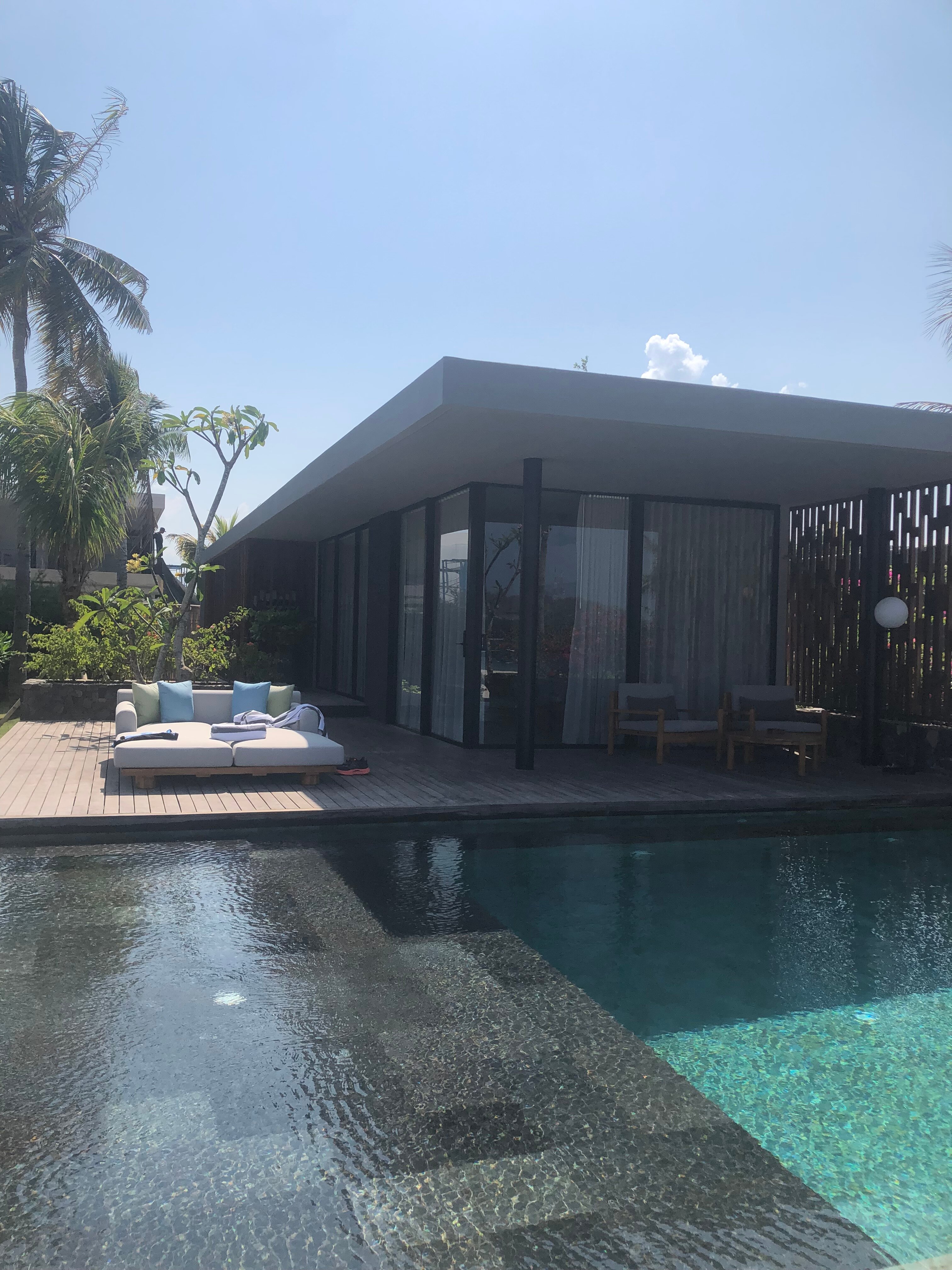 Bask Gili Meno-官方