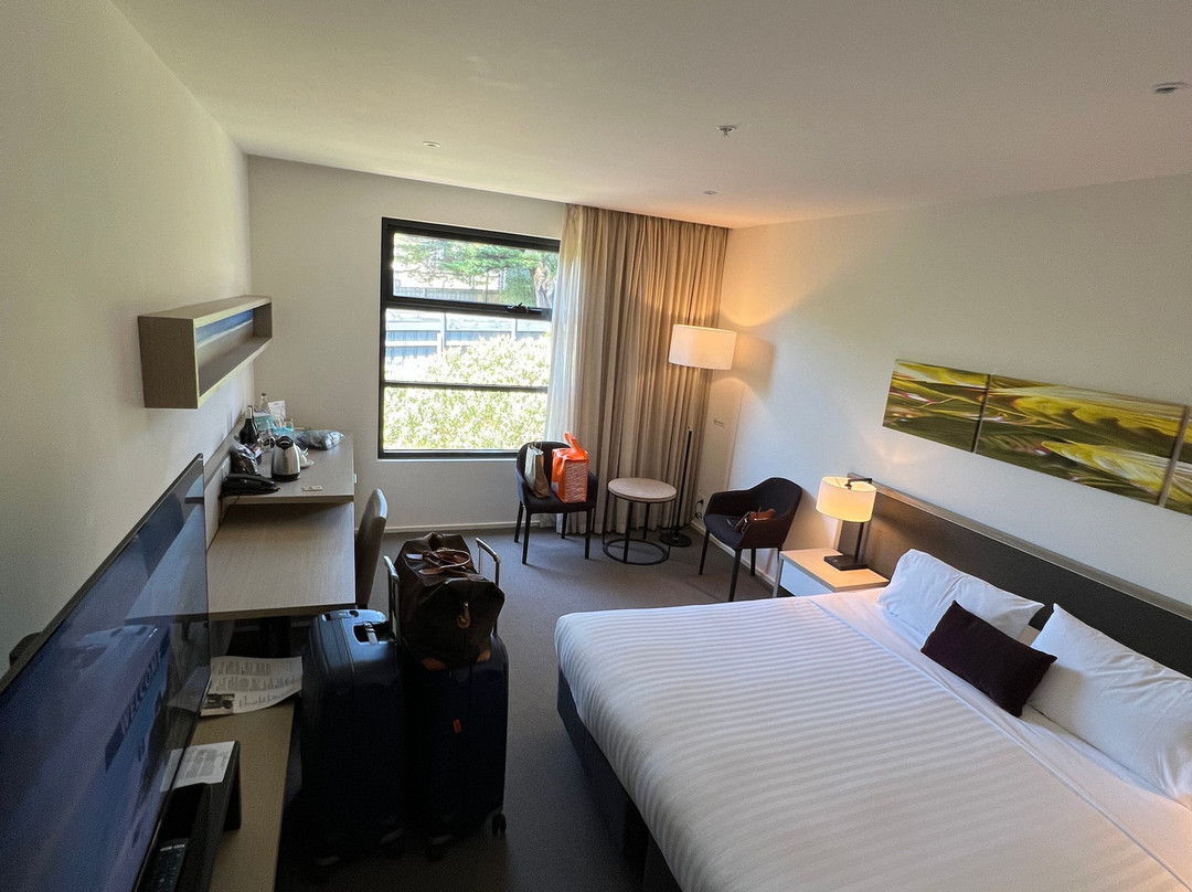 弗林德斯酒店主图