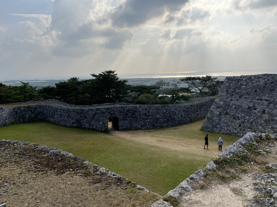 Zakimi Castle Ruins景点图片
