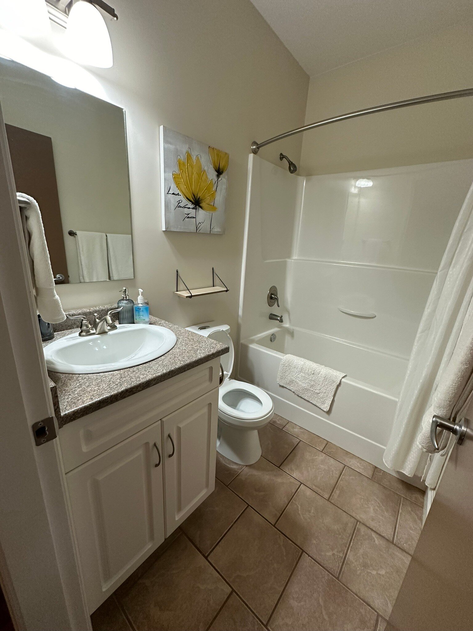 Tree To Me Inn-官方