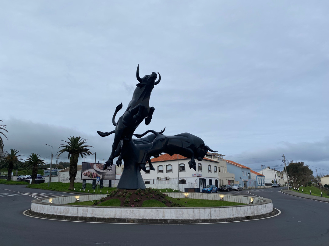 Monumento Ao Toiro (bull Monument)-亚速尔群岛英雄港中心区必去景点