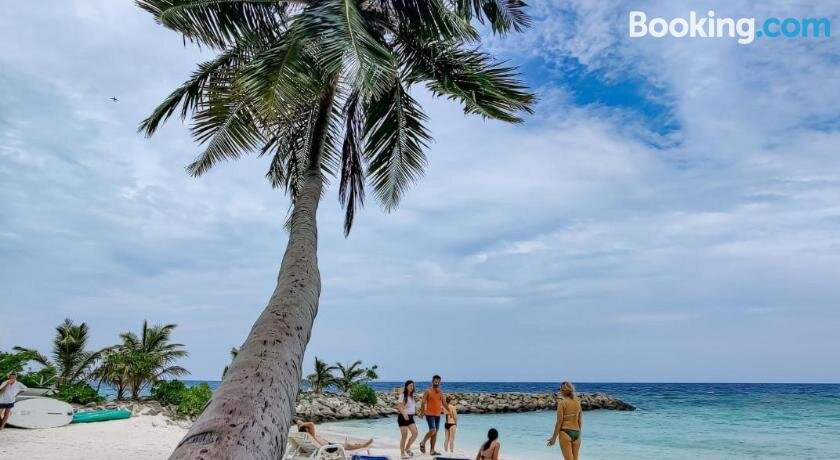 Pelican Beach Maafushi