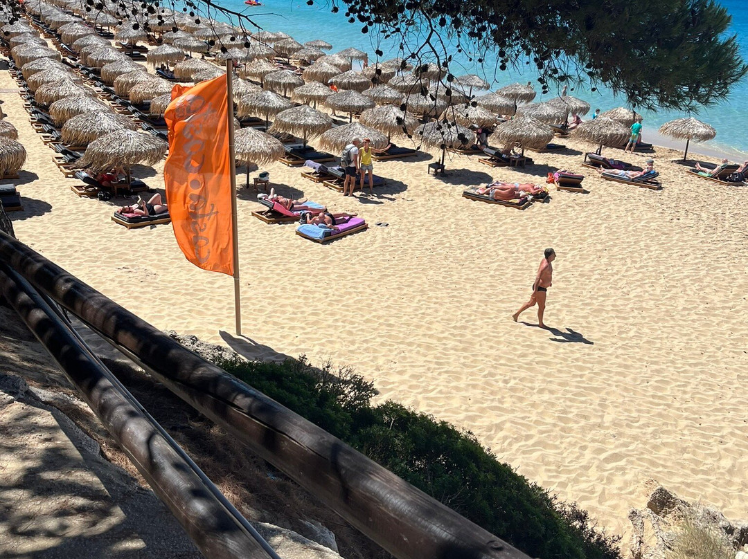 Nondas Apartments主图