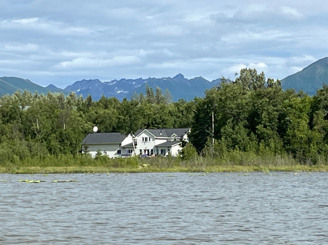 Snowgoose Pond B&B主图