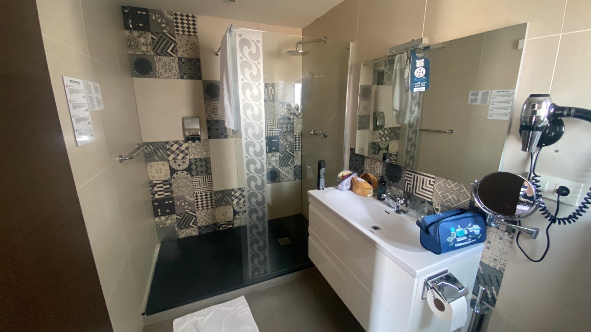 Hotel Montmar-官方