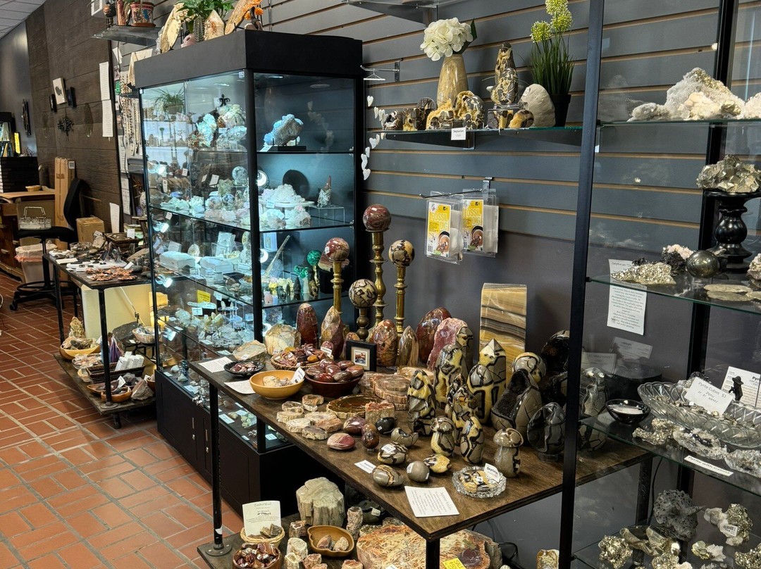 Geoscape Rock Shop景点图片