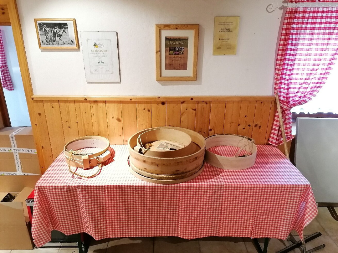 Tressdorfer Alm主图