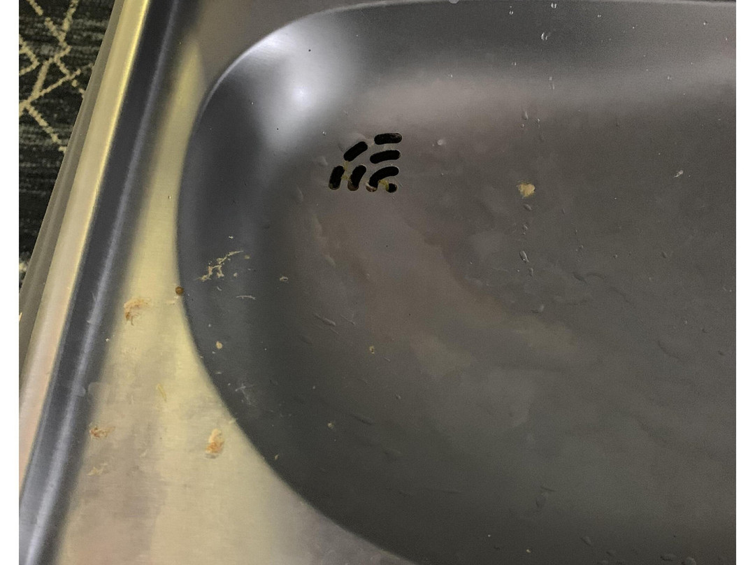 舒适套房索格拉斯酒店主图