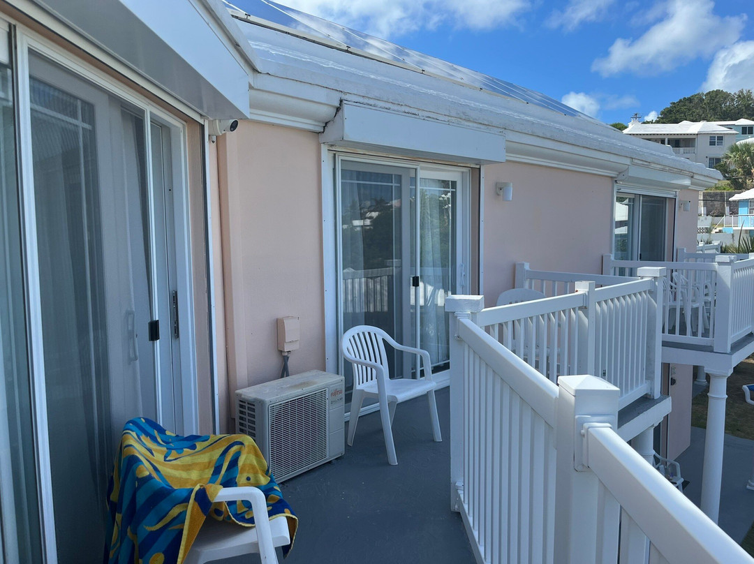 Clairfont Apartments主图