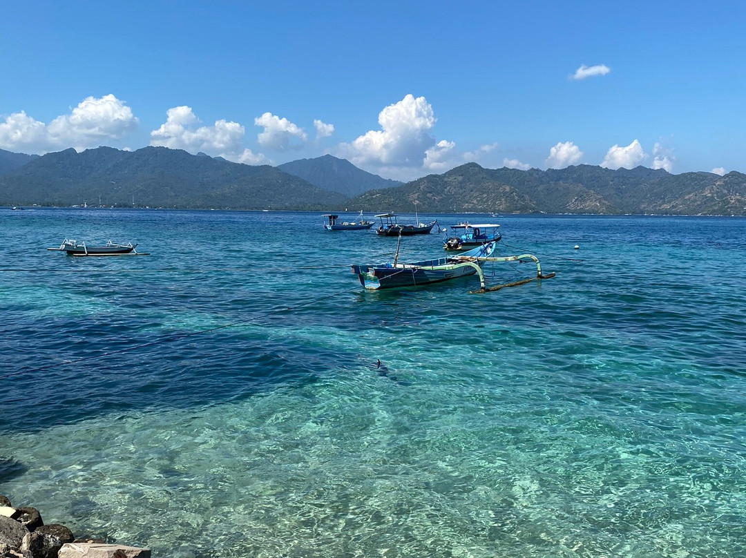 吉利假日公园主图