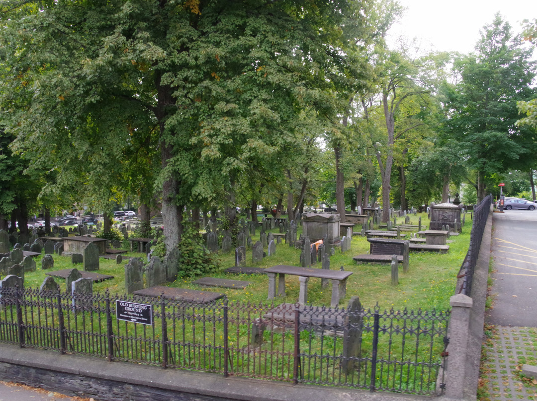 Old Burying Ground景点图片