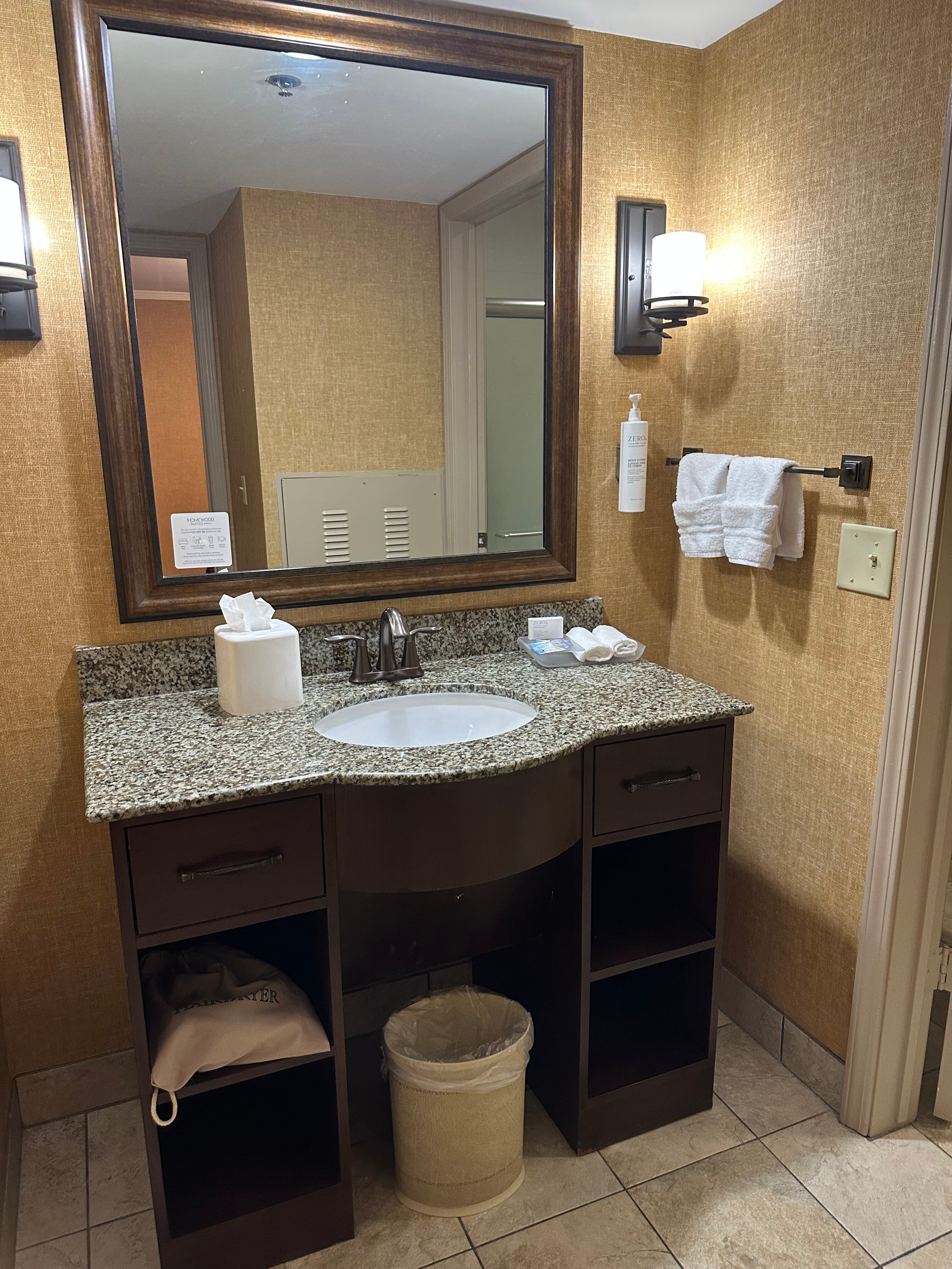 Homewood Suites By Hilton Syracuse/liverpool-浴室