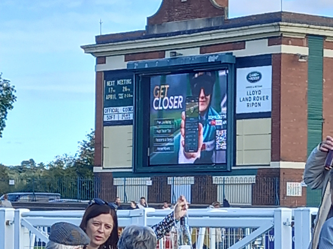 Ripon Racecourse景点图片
