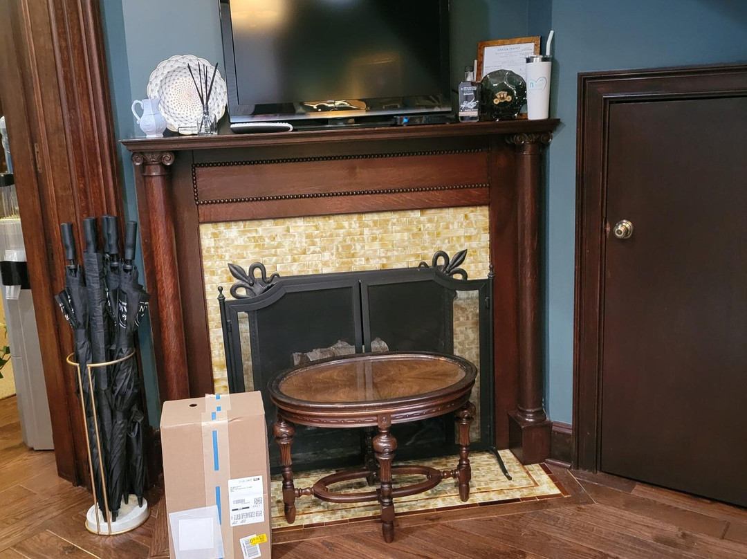 The West Lane Inn - Deluxe Fireplace King主图