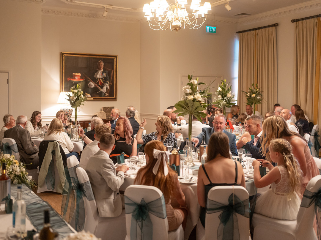 The White Hart Hotel主图