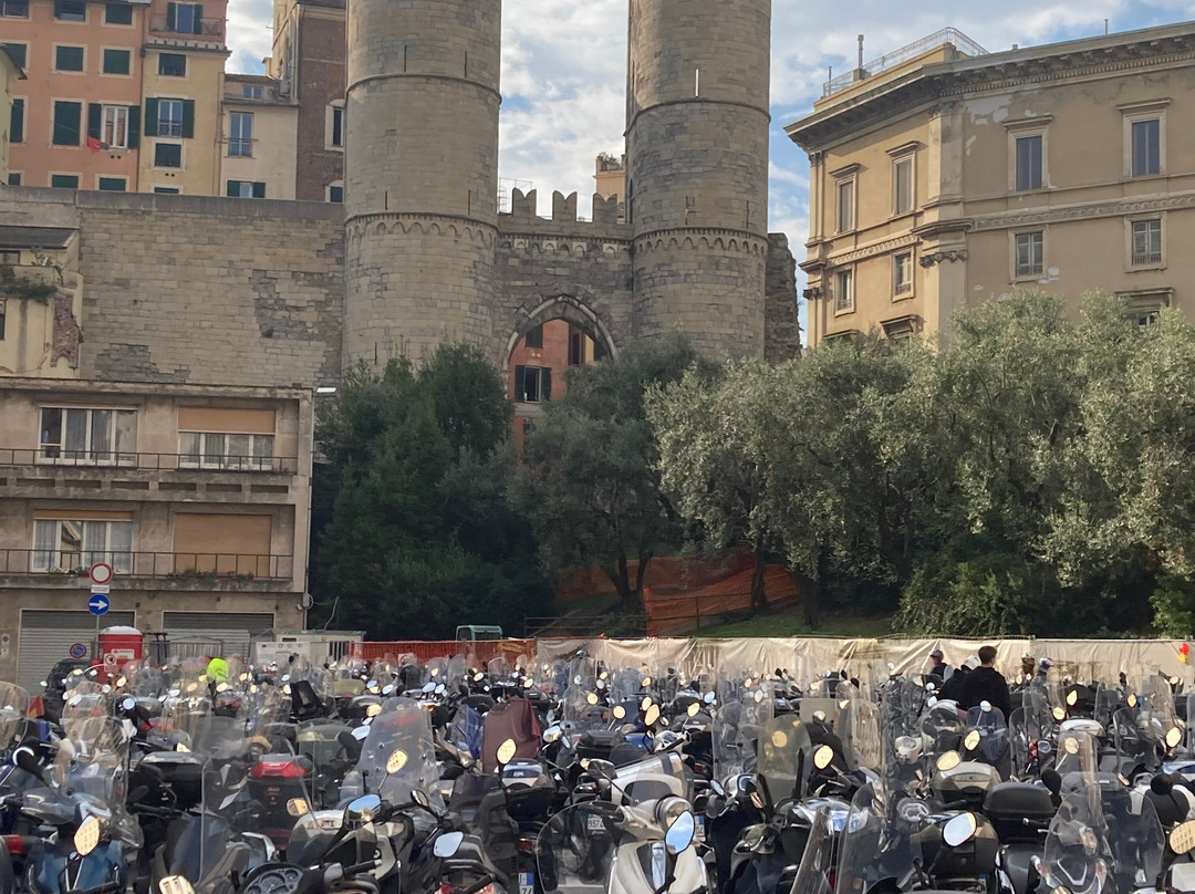 Porta dei Vacca-热那亚必去景点