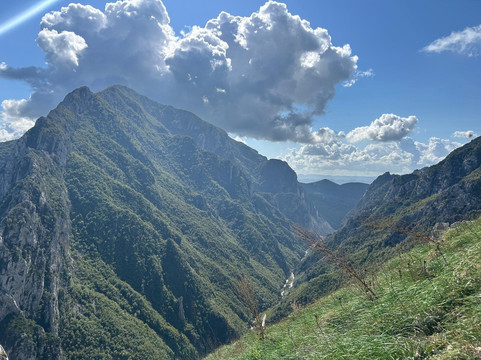 Dream Tours Albania-地拉那必去景点