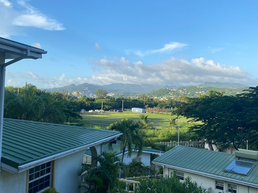 蓝色地平线花园度假酒店主图