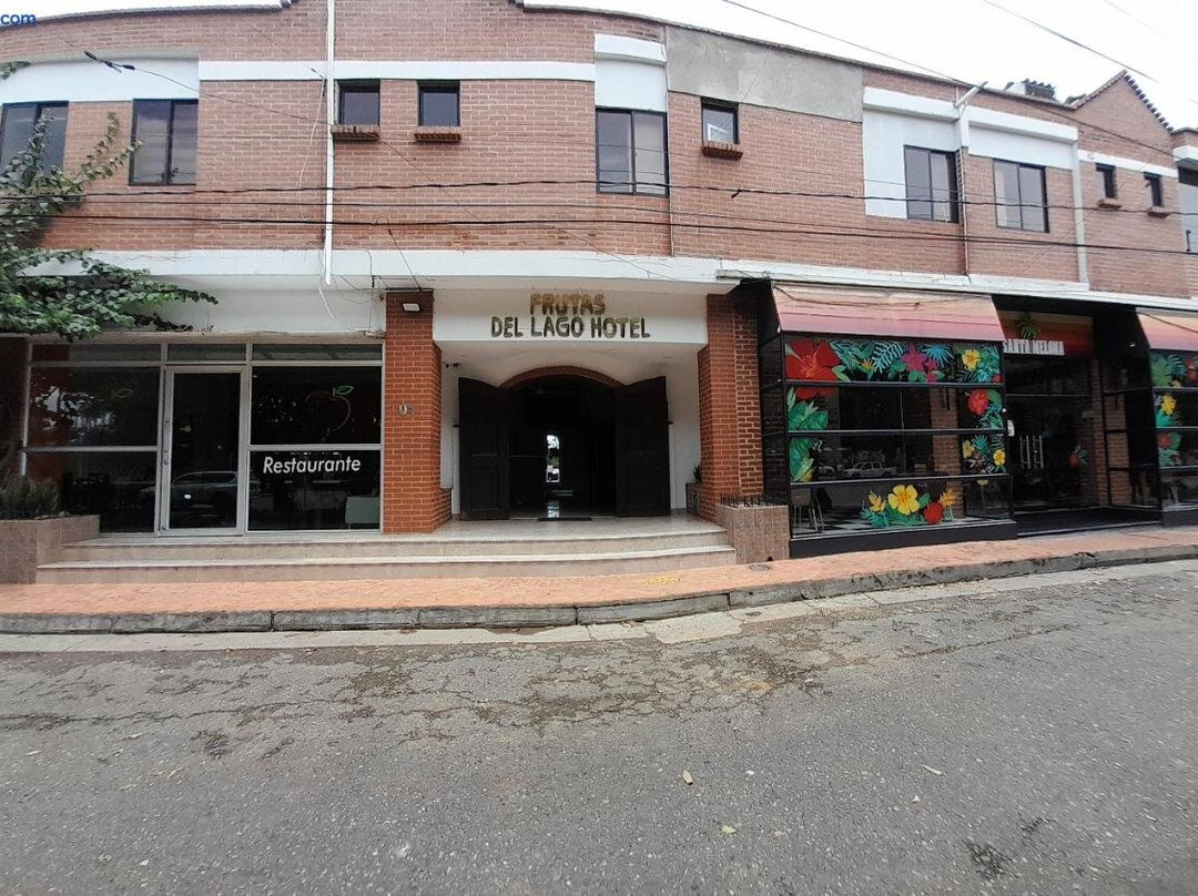 Hotel Frutas Del Lago