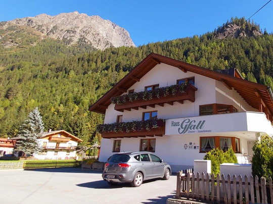 Kaunertal酒店住宿-Haus Gfall