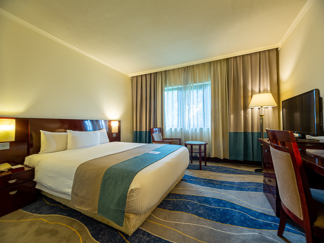 金色郁金香库马西市酒店主图