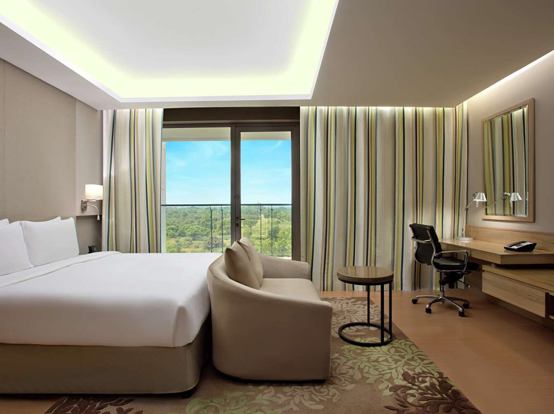 DoubleTree Suites By Hilton Bengaluru Outer Ring Road主图