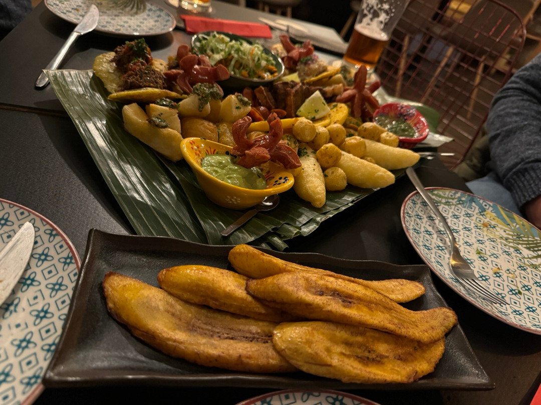 Casa Mora