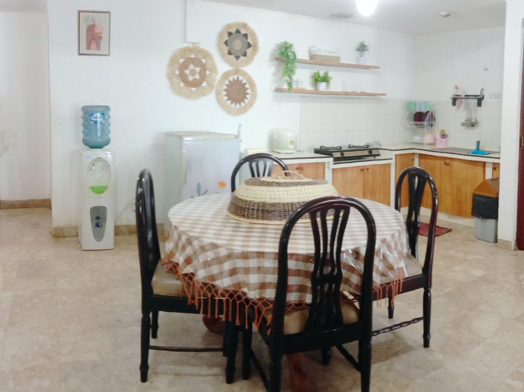 Kondominium Hotel Lippo Carita Utara by Ana Zayna主图