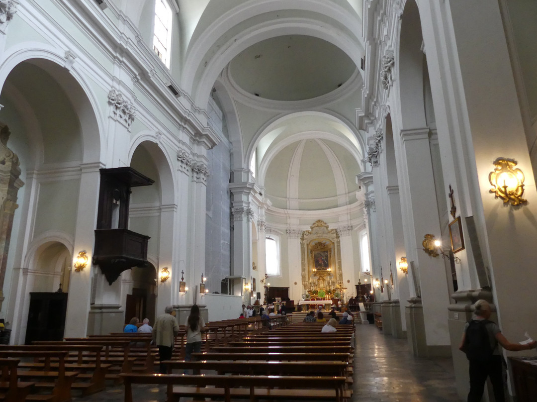 Chiesa Collegiata景点图片